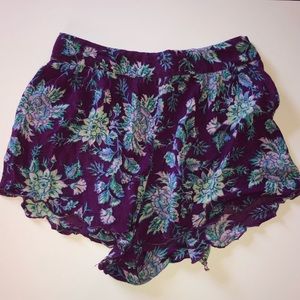 Billabong flowy floral shorts